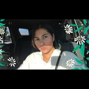 Meet your Posher, Abby